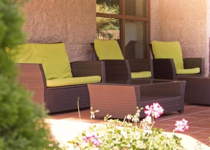 Ξενοδοχείο Piramide 2 Πόρτο Νόβο